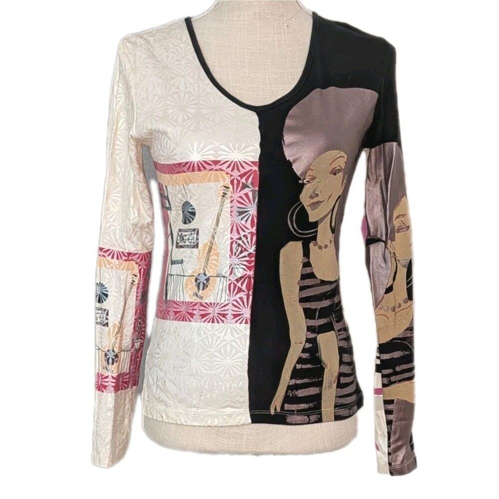 Custo Barcelona Long Sleeve Graphic Tee in Cream, Black, Pink and Taupe